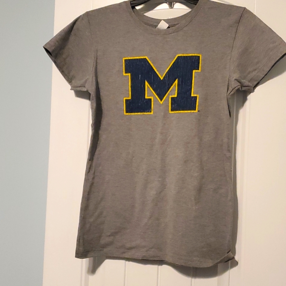 University of Michigan tee